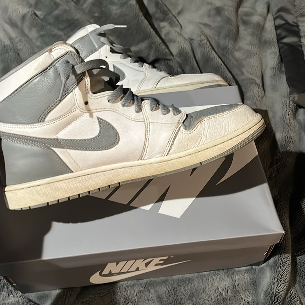 Nike Air Jordan 1 OG Stealth - Picture 3 of 5